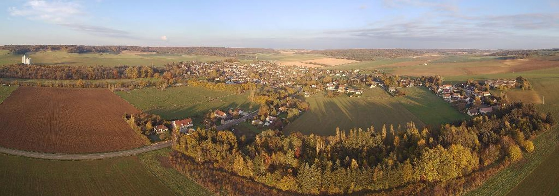Bannière Commune de Thorigny-sur-Oreuse